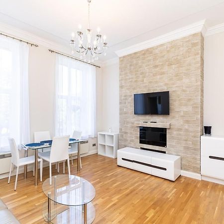Appartamento Holiday Beach Flat In Bournemouth, England, Uk Esterno foto