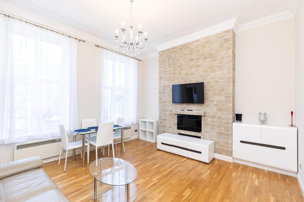 Appartamento Holiday Beach Flat In Bournemouth, England, Uk Esterno foto